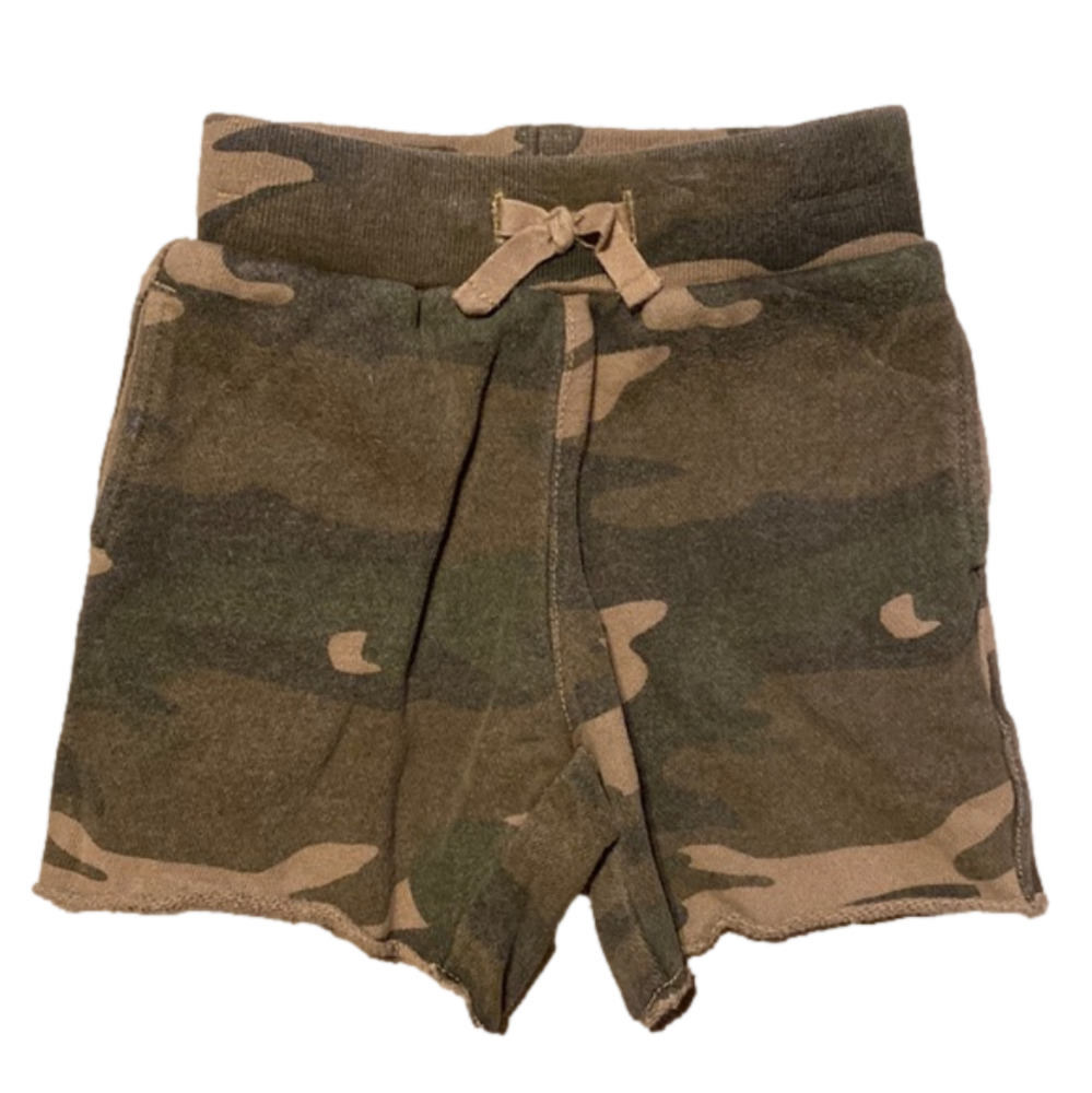 Little 77 camo shorts size 3-6months